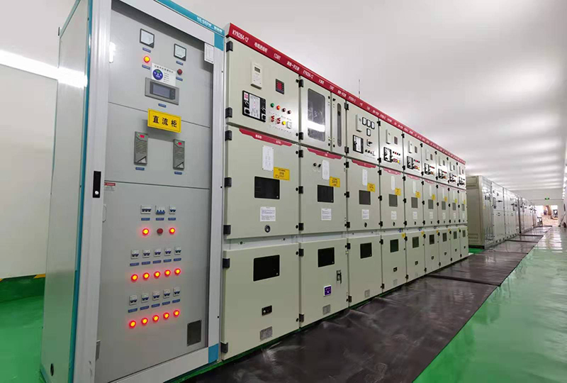 湖南中塑新能源西區(qū)10KV專變用電工程送電成功